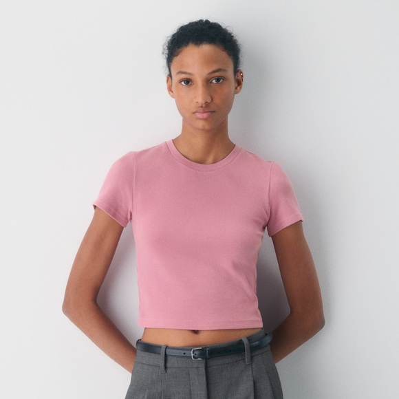 TNA Aritzia HomeStretch Rib Crew Waist T-Shirt - Orange Apricot Chiffon - Picture 4 of 9